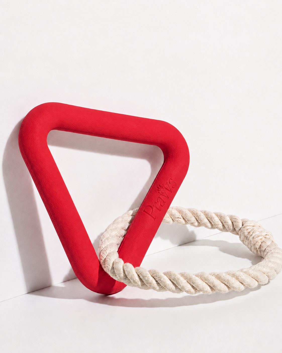 Triángulo Pulling Praws rojo con cuerda de algodón, vista de producto